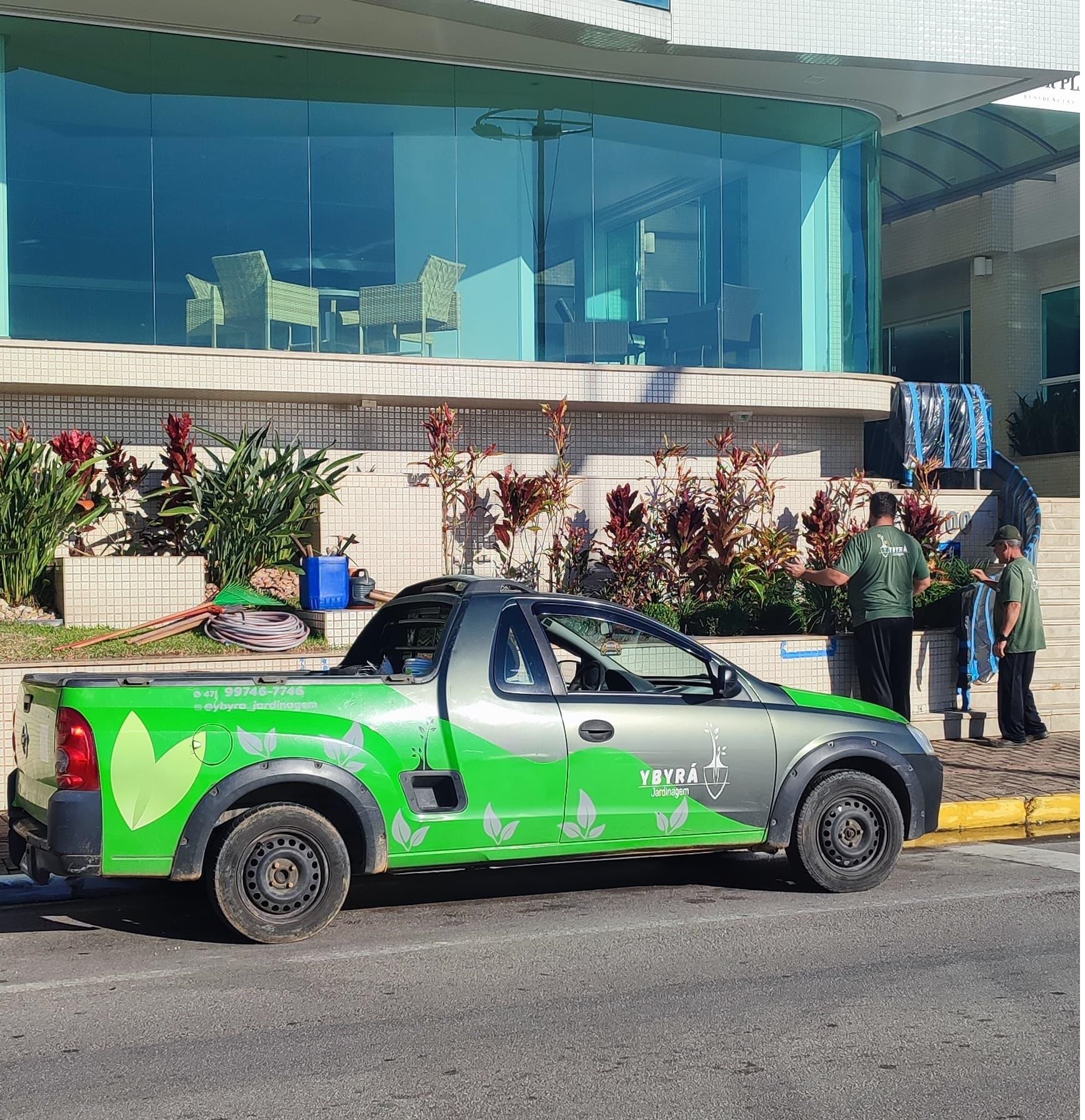 Equipe Ybyrá Jardinagem
